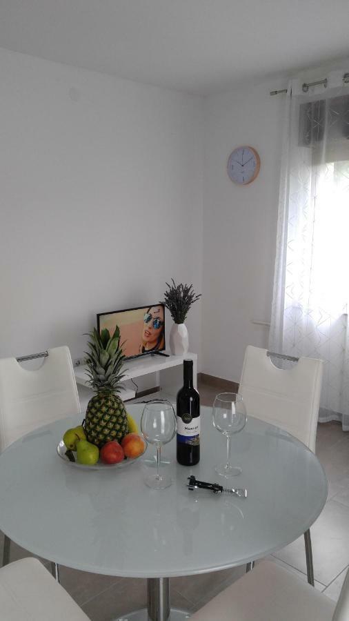 Apartmani Roberta Jurdani Ngoại thất bức ảnh