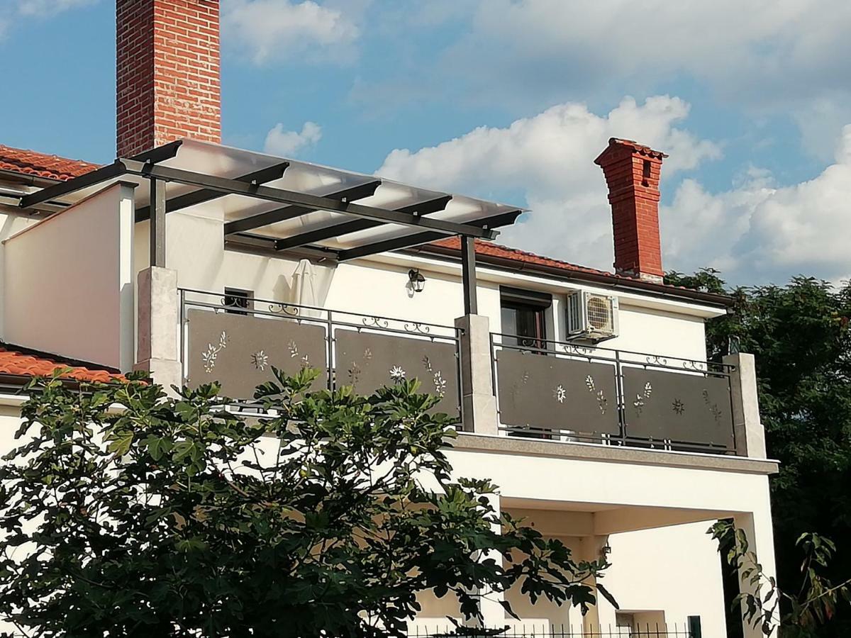 Apartmani Roberta Jurdani Ngoại thất bức ảnh