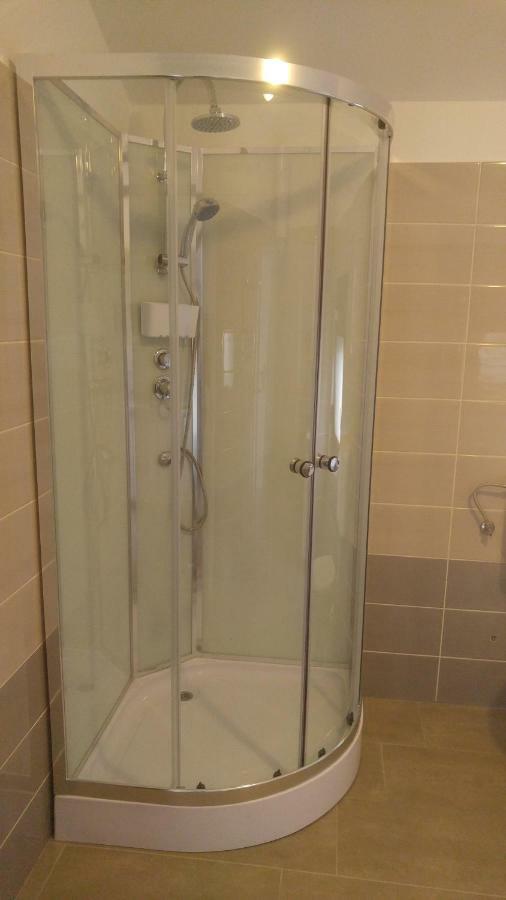 Apartmani Roberta Jurdani Ngoại thất bức ảnh