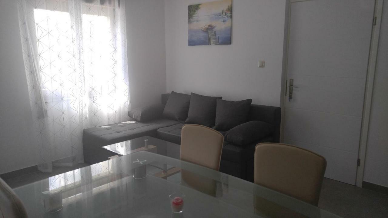 Apartmani Roberta Jurdani Ngoại thất bức ảnh