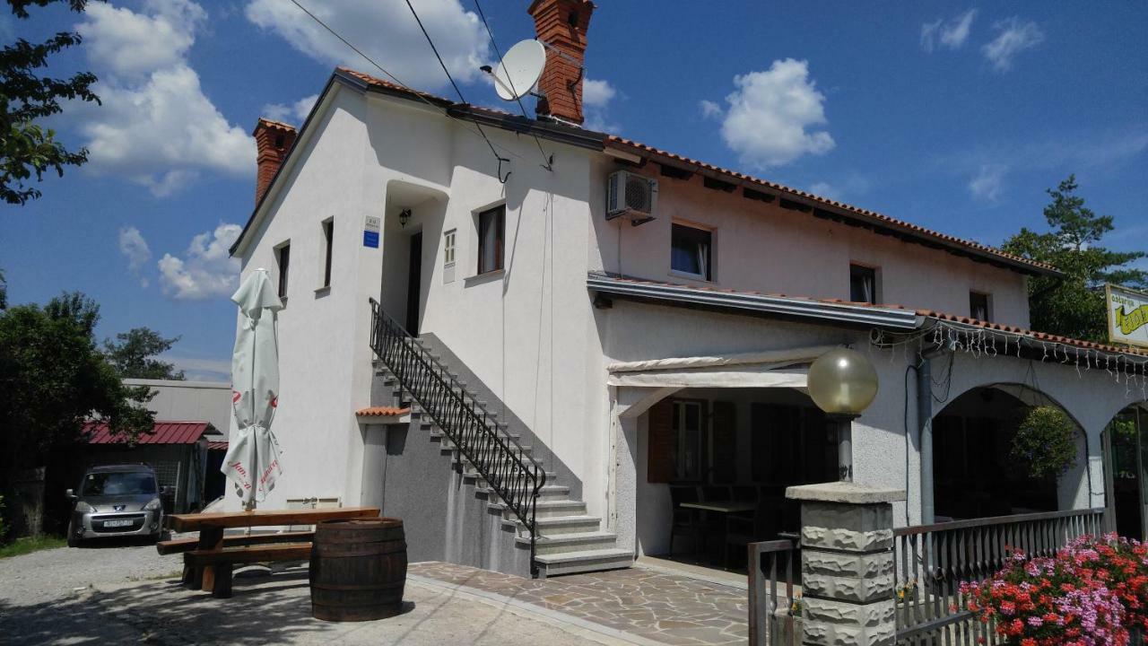 Apartmani Roberta Jurdani Ngoại thất bức ảnh