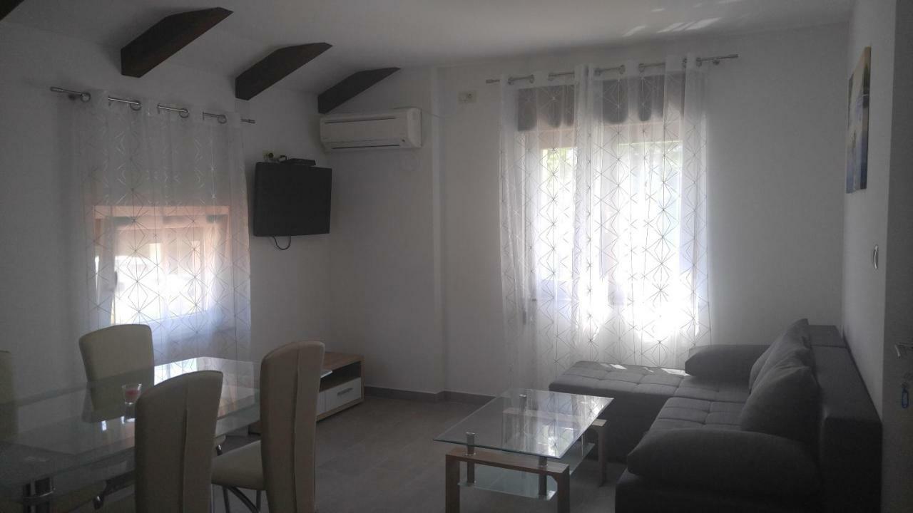 Apartmani Roberta Jurdani Ngoại thất bức ảnh